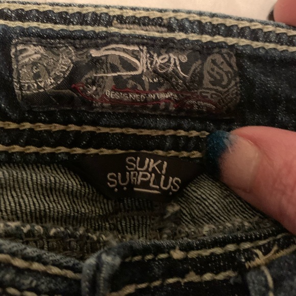 Silver Jeans - Picture 2 of 4